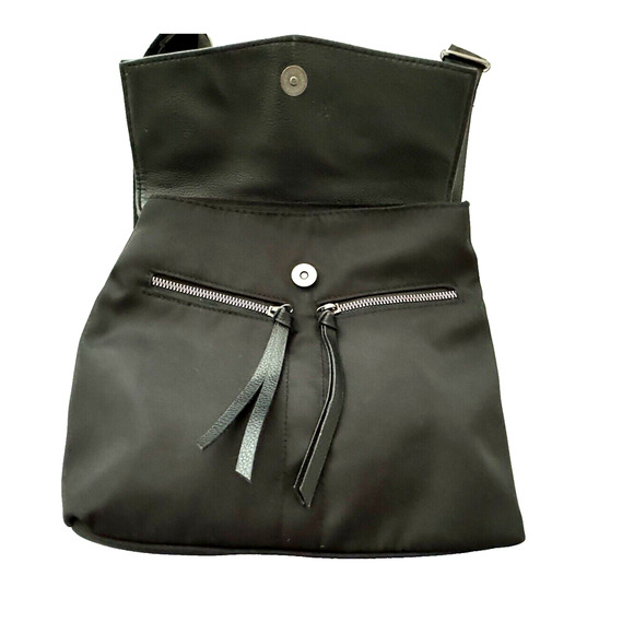 Botkier New York Trigger Backpack Small Black Polyester Lightweight Pockets NWT - Picture 8 of 12